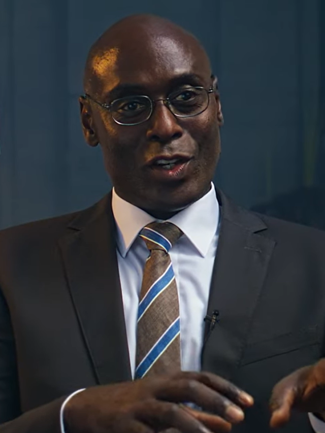 Lance Reddick has passed away at the age of 60.